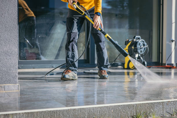 Fence Pressure Washing in White Hall, WV